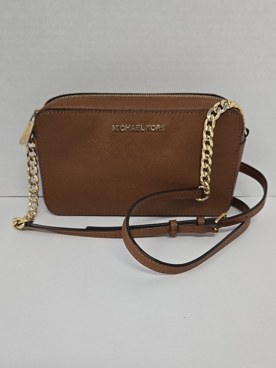 Michael Kors Handbags - Michael Kors Brown Saffiano Leather Crossbody w/Gold Chain EUC 8.5"x5"x2"